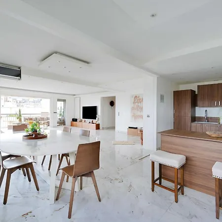 Modern - 3br-6p - Apartman